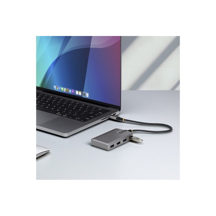 Startech - Hub - 4 x USB 3.2 Gen 1 + 1 x USB-C + 1 x USB-C 3.2 Gen 1 - desktop (5G4AC-USB-C-HUB)
