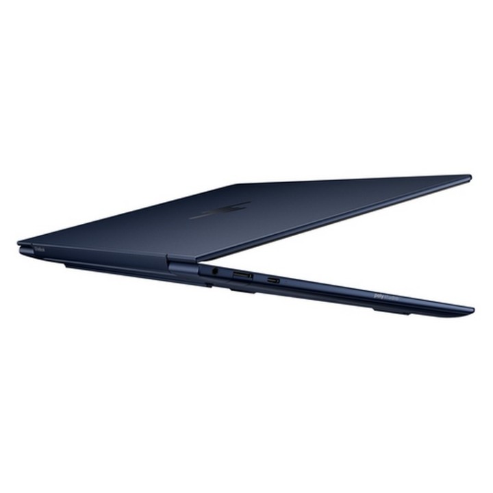 HP EliteBook Ultra G1i Notebook Next Gen AI - Copilot+ PC - design della cernier