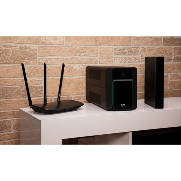 APC Back-UPS BX Series BX1600MI-GR - UPS - 230 V c.a. V - 900 Watt - 1600 VA - 7 (BX1600MI-GR)