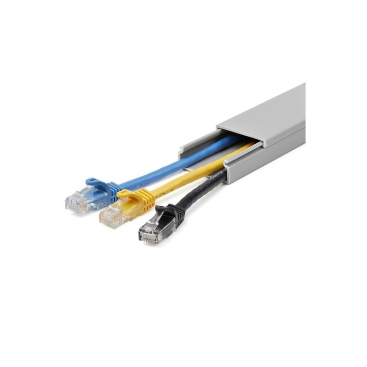 StarTech.com Solida canalina per la gestione dei cavi con coperchio da 2m 38x16m (CBMWD3816)